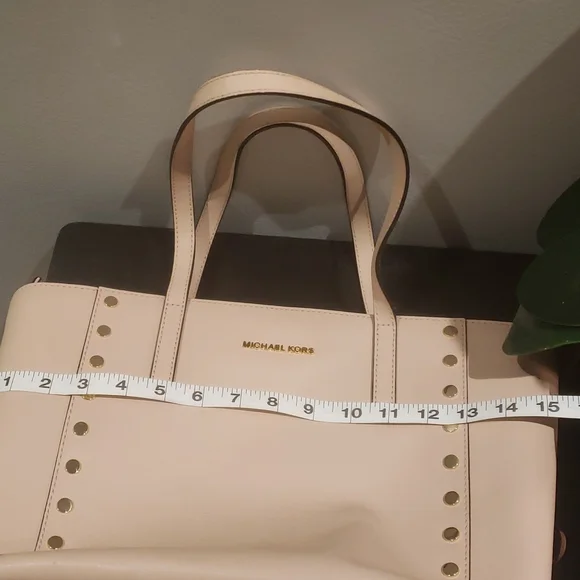 ❣️💫MARK DOWN💫❣️ Michael Kors pink bag - Picture 14 of 15